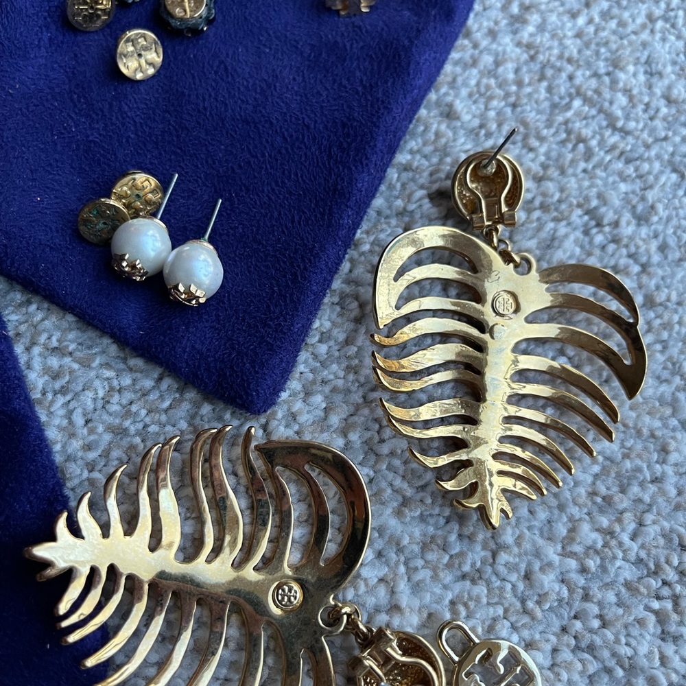Tory Burch rare dangle earrings
